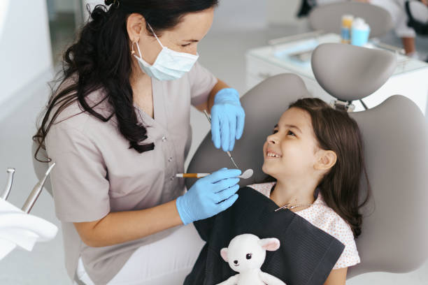 Best Weekend Emergency Dentist in Strathmore, CA